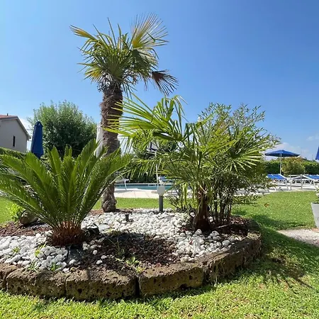 博莱罗酒店 3* 西尔米奥奈