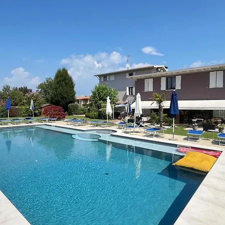 酒店 博莱罗酒店 西尔米奥奈